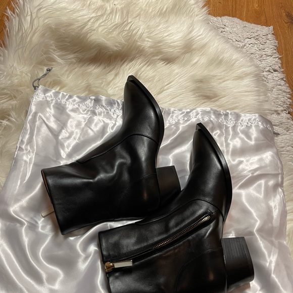 Dear Frances River Black Boot - Picture 15 of 16